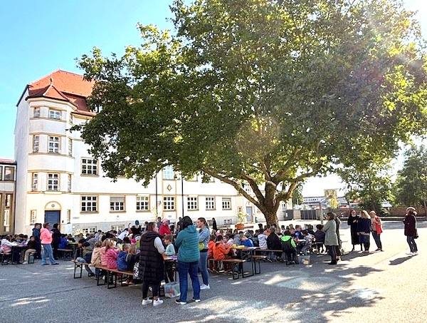 Gemeinsames Schulfrühstück