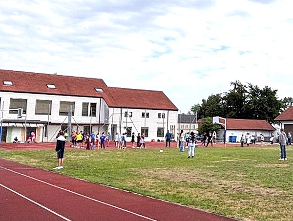 Private Heimvolksschule im Franziskushaus veranstaltet Bundesjugendspiele  Private Heimvolksschule im Franziskushaus veranstaltet Bundesjugendspiele